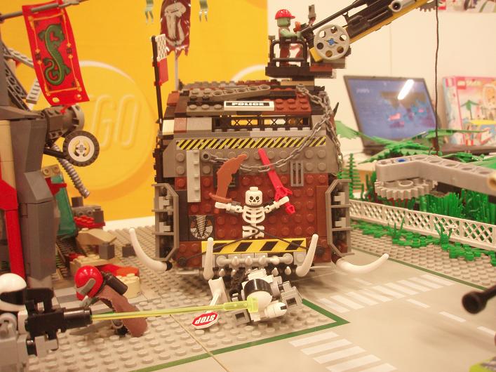 diorama7.jpg