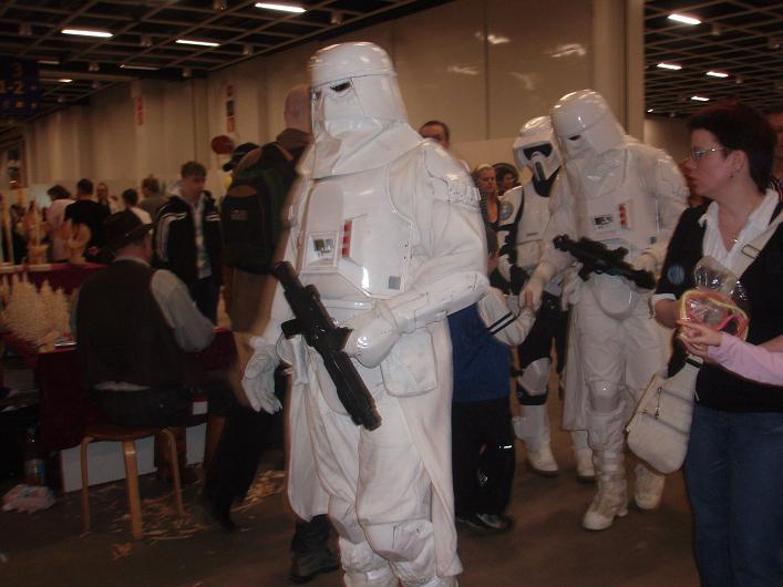 snowtroopers.jpg