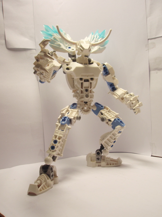 whitearm1.jpg