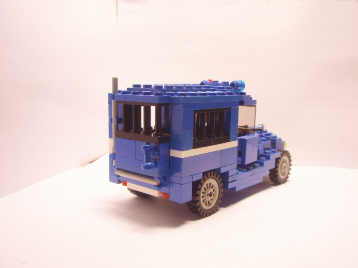 car3.jpg
