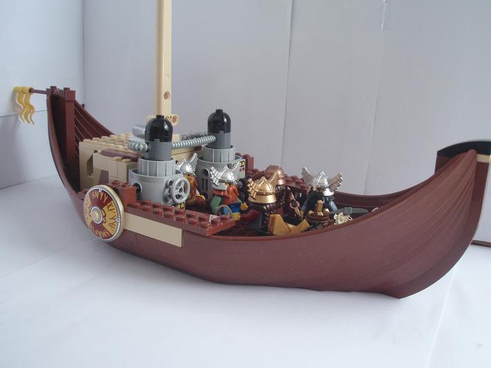 8ship.jpg