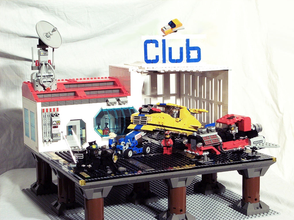 hrclub01.jpg