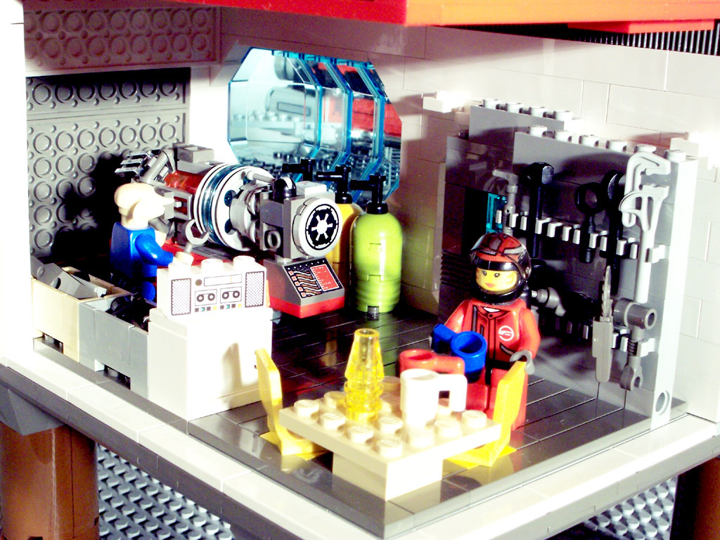 hrclub05.jpg