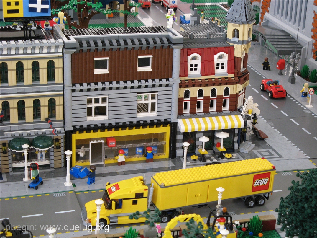 legostore8.jpg