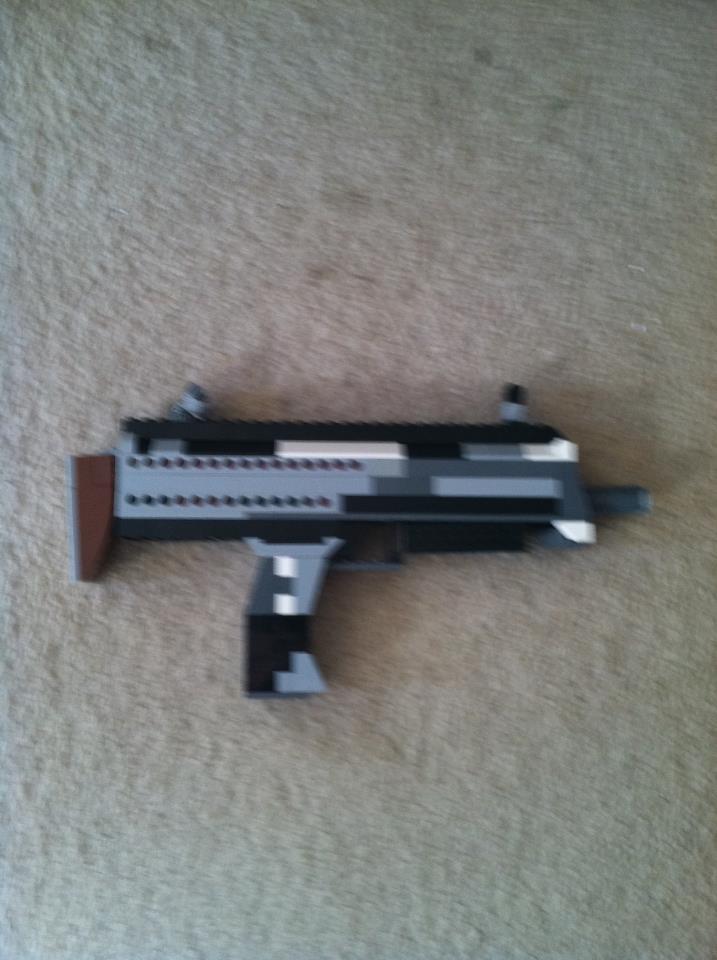 mp7.jpg