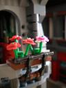 2e-balcony_flowers_detail.jpg