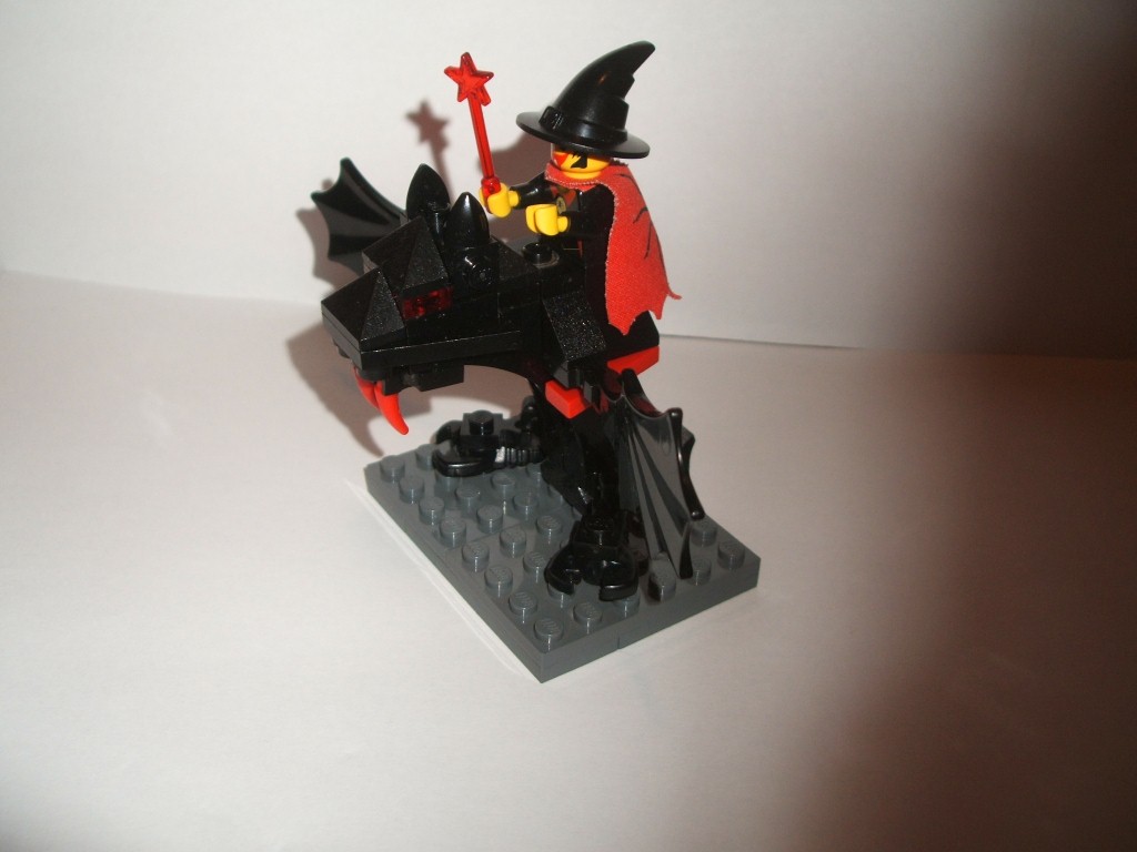 fright-knight-bat-2.jpg