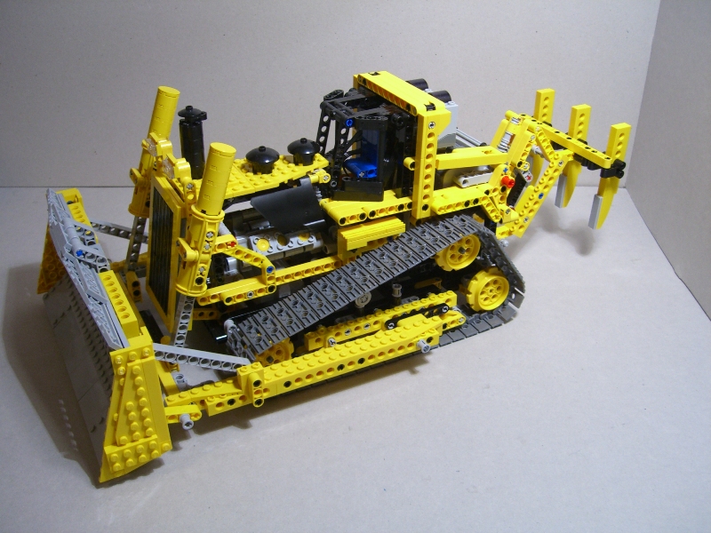 dozer.jpg
