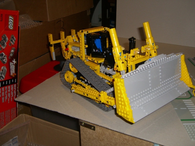 dozer2.jpg