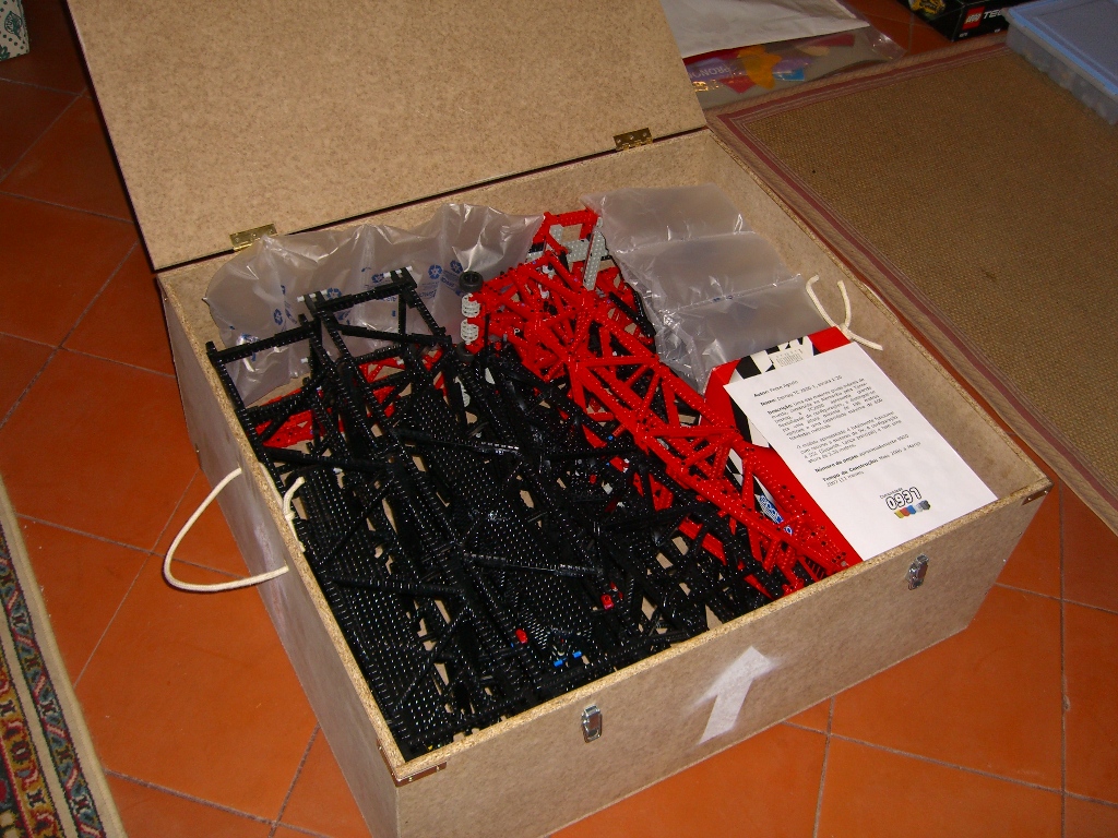demagbox01.jpg