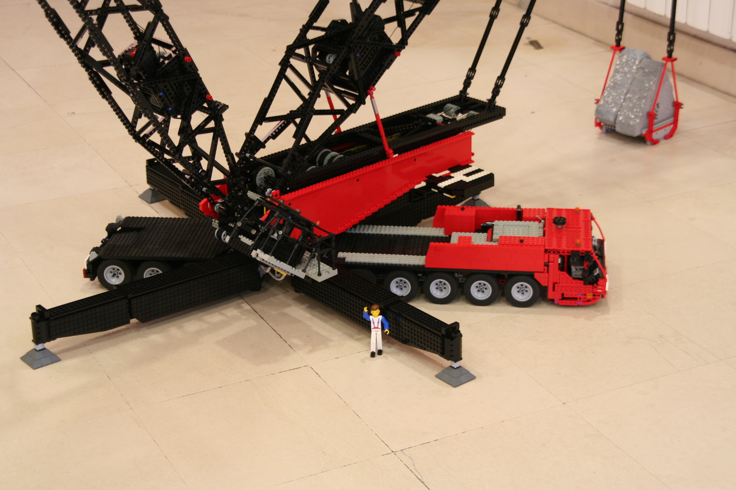 demag_esfa_002.jpg