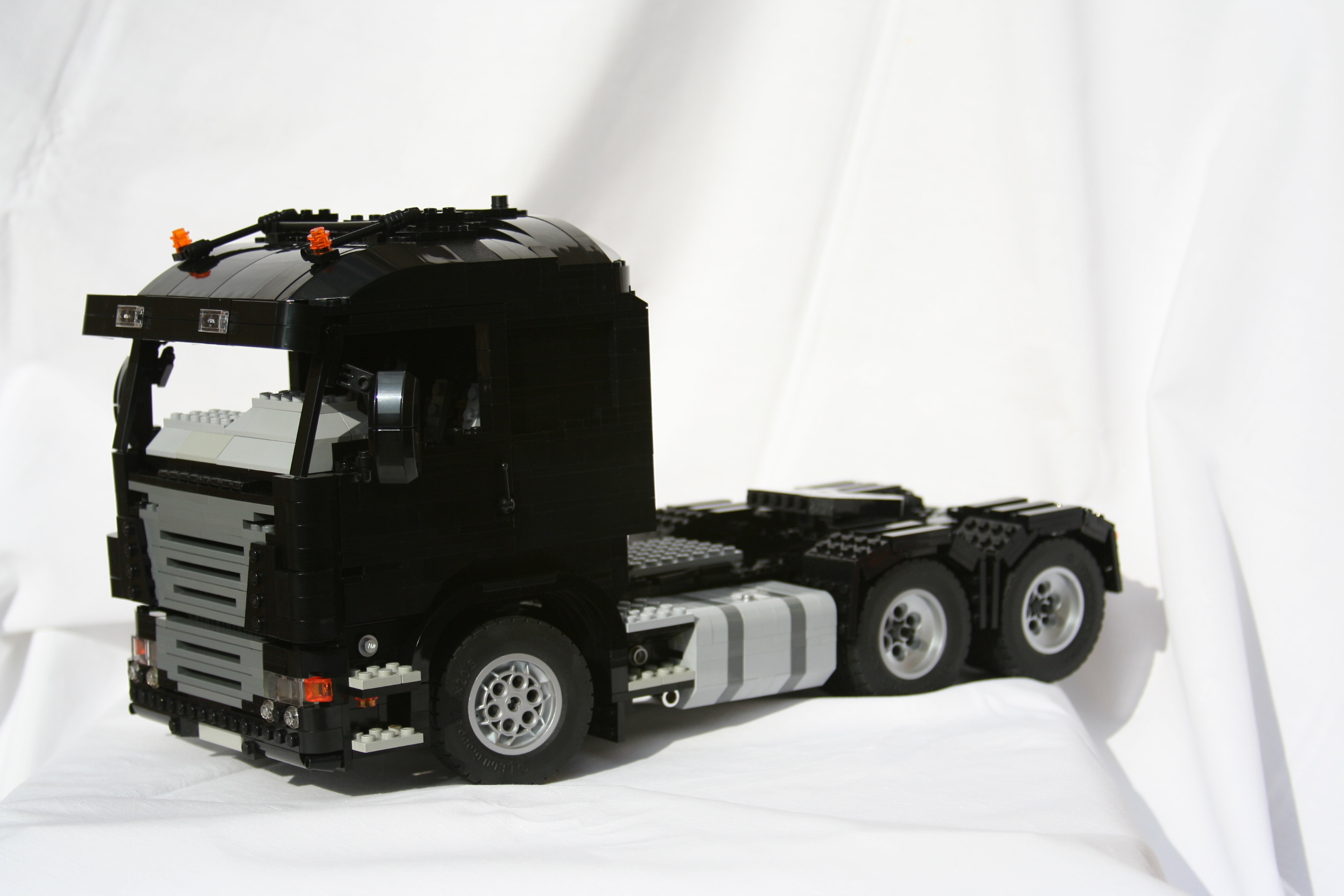 scania012.jpg