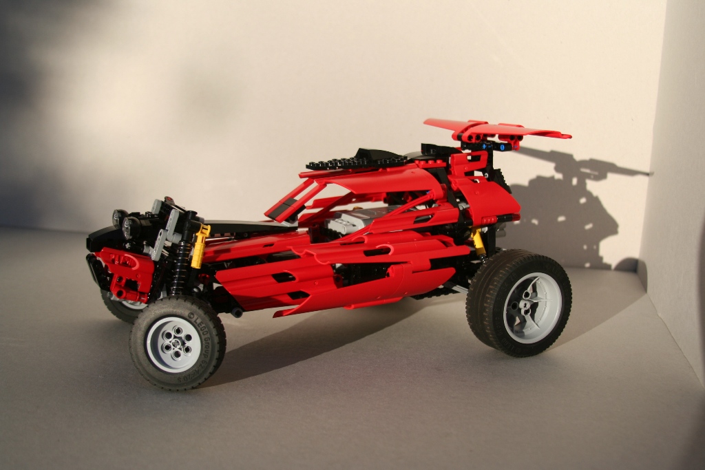 xlr8r.jpg