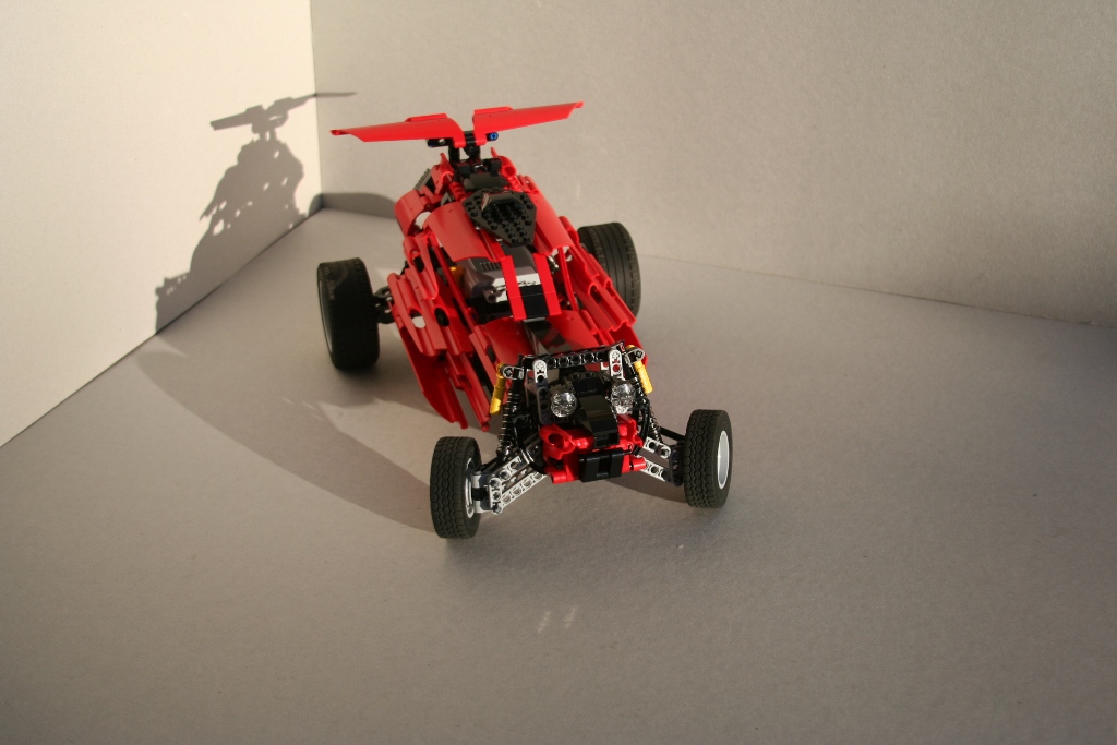 xlr8r003.jpg