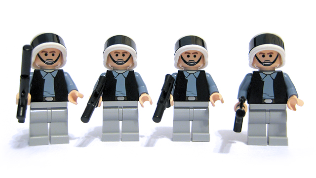 7668-minifigs.jpg