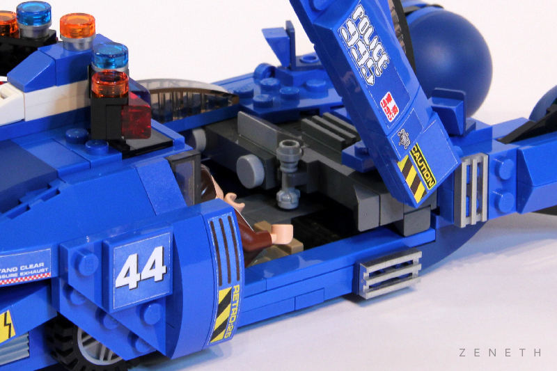 brs44_interior.jpg