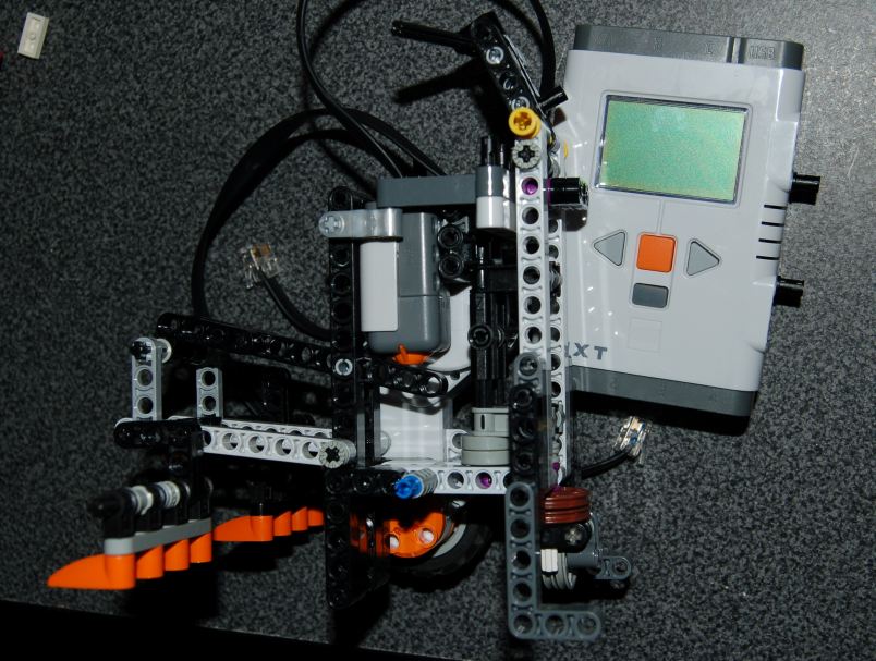 dsc_8cutaway.jpg