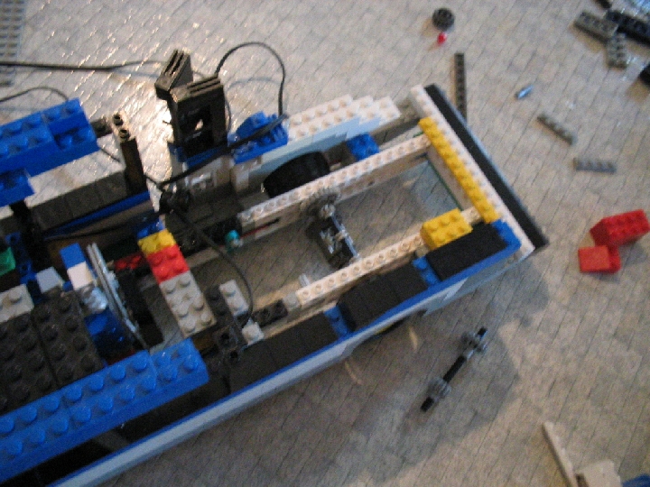 bus-construction-0001.jpg