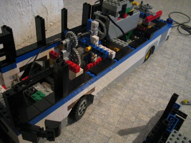 bus-construction-0017.jpg