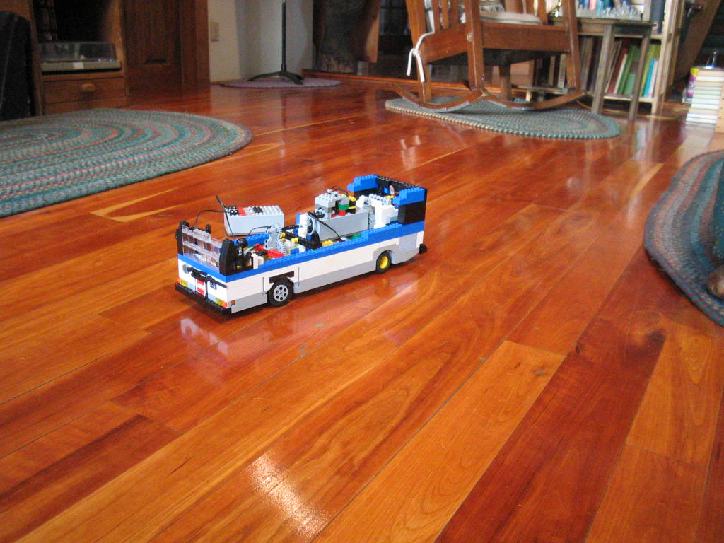 bus0002.jpg