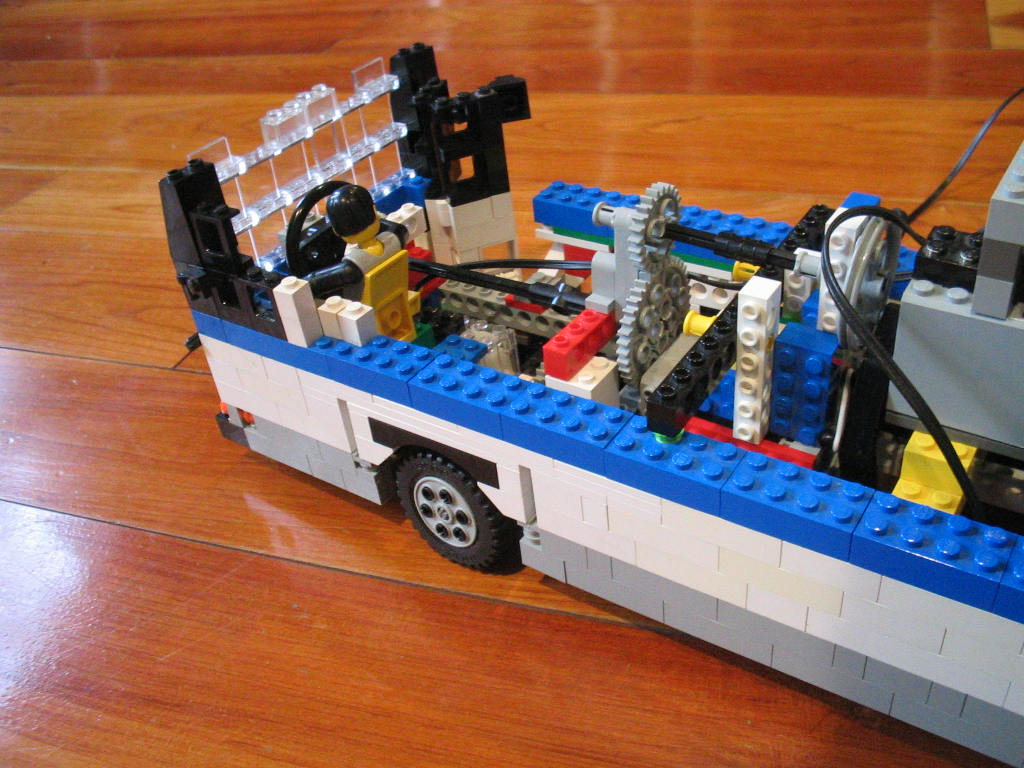 bus0016.jpg