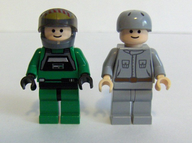 6207_minifigs1.jpg