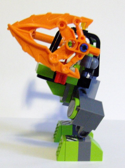 8957_model4.jpg