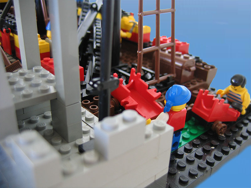lego_pirate_shipyard_007.jpg