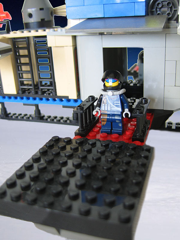 lego_space_station_005.jpg