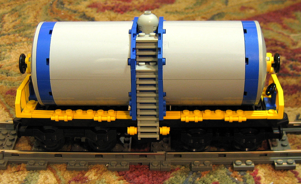 blue_tanker_1.jpg