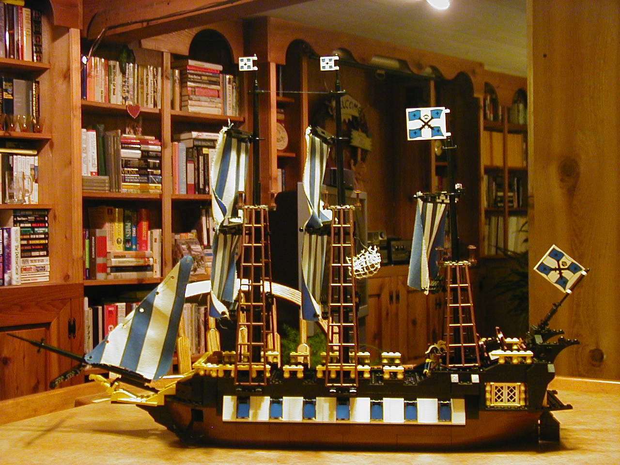 ship3.jpg