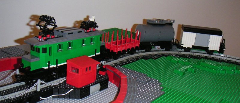 train3.jpg