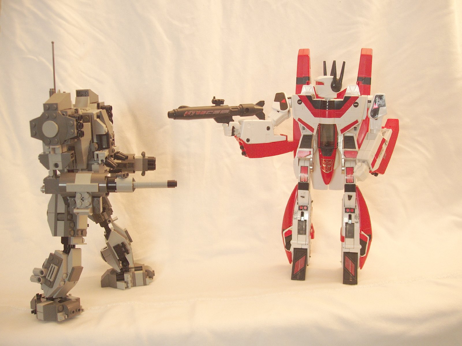 m110vsjetfire2.jpg