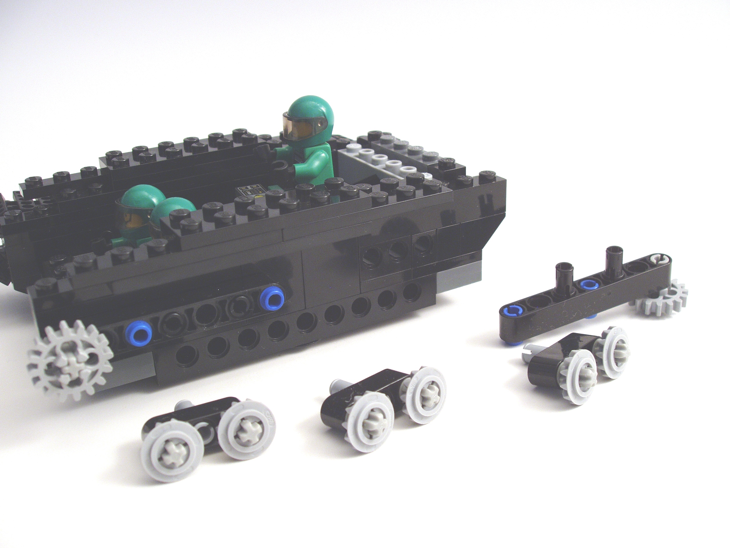 mc6a1pantera17.jpg