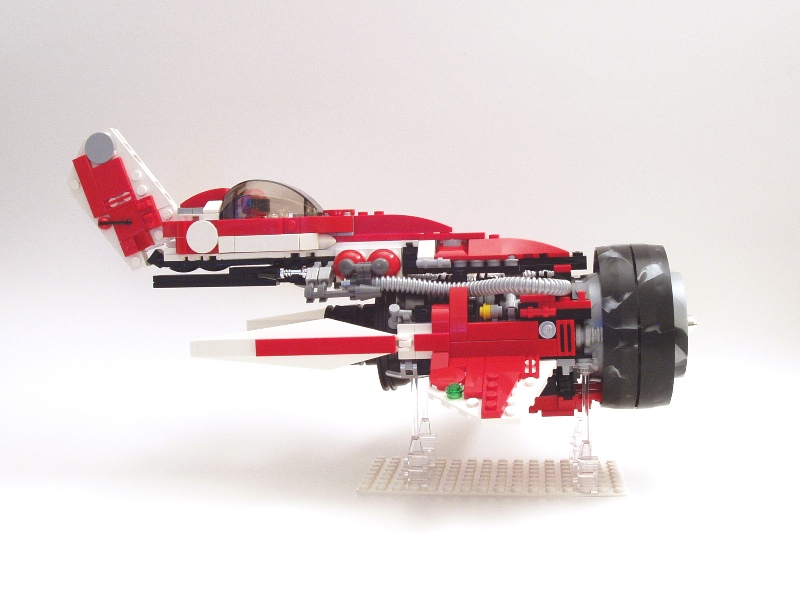 ssdr015bstratoguppy05.jpg