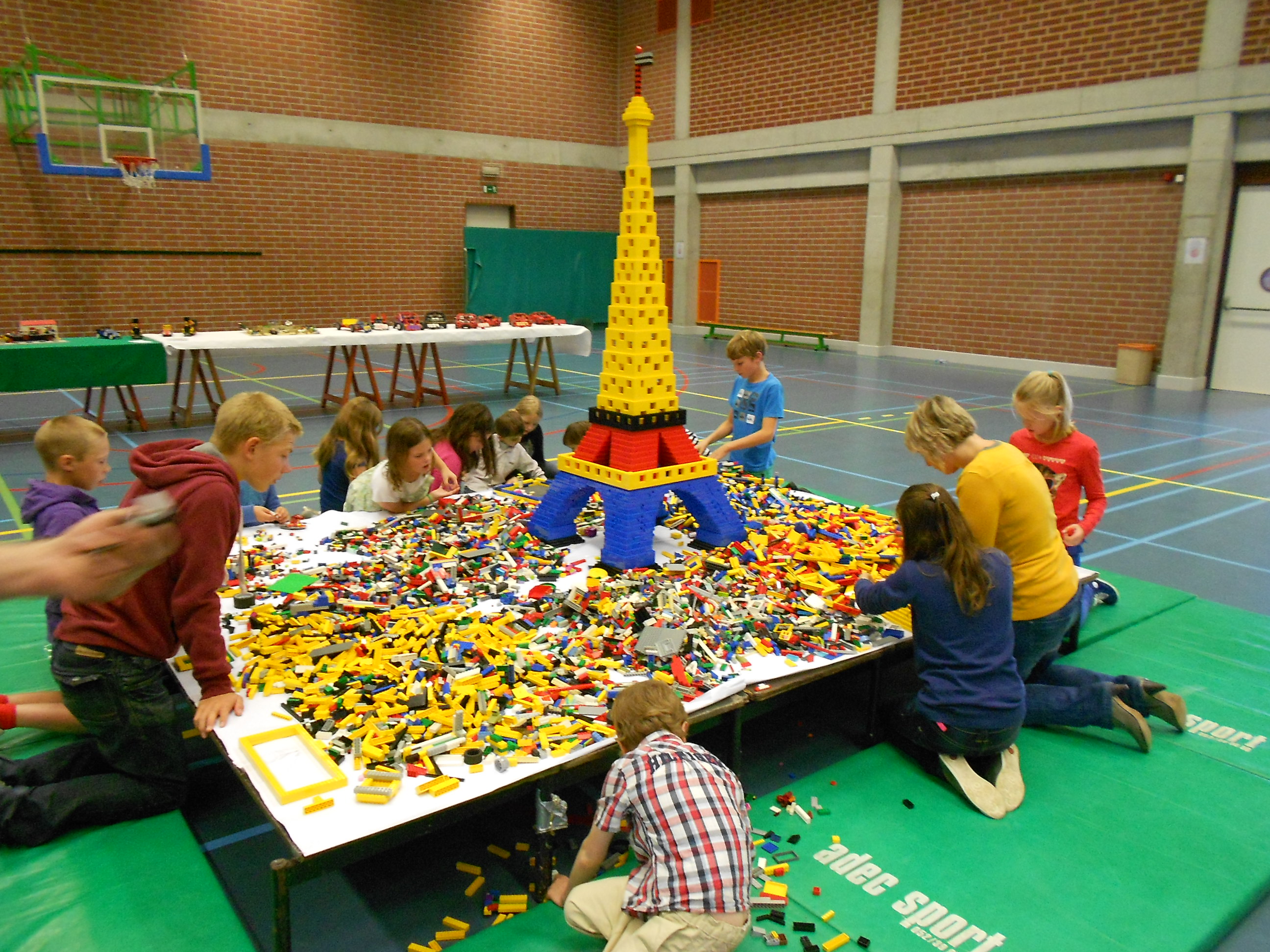02_lego_bouwtafels.jpg