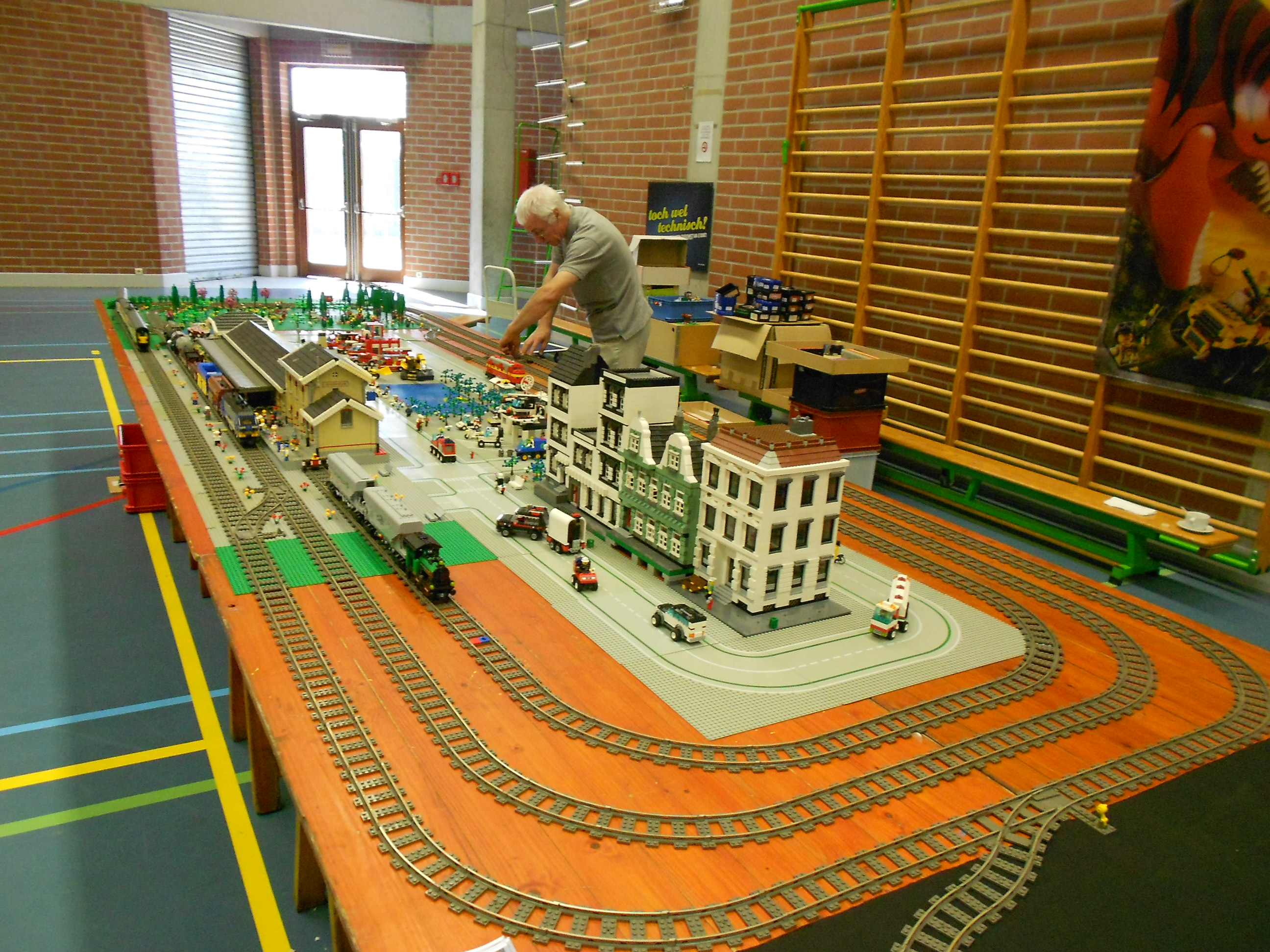 05_treinstation_ludo.jpg