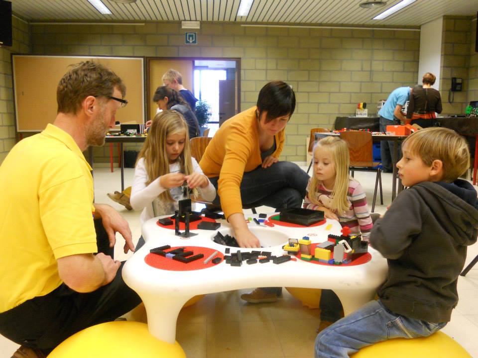 patje_op_kwb_legodag_izegem_01.jpg