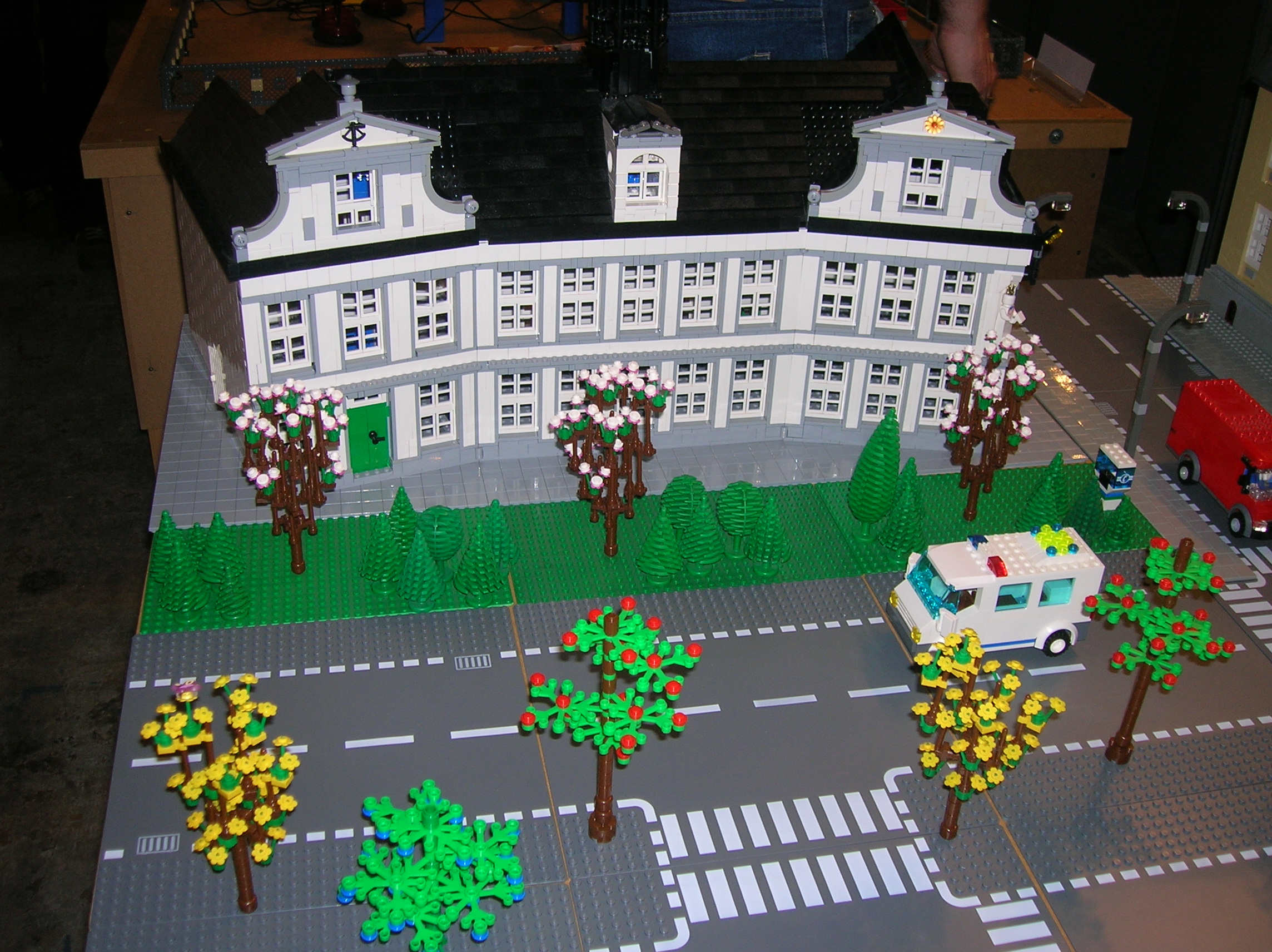 modelma2007_layout07.jpg