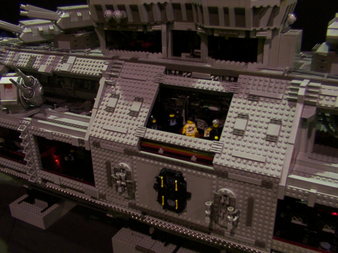 018_almost_landing_on_moonbase.jpg