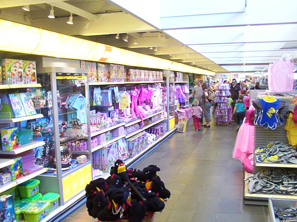 014_shop.jpg