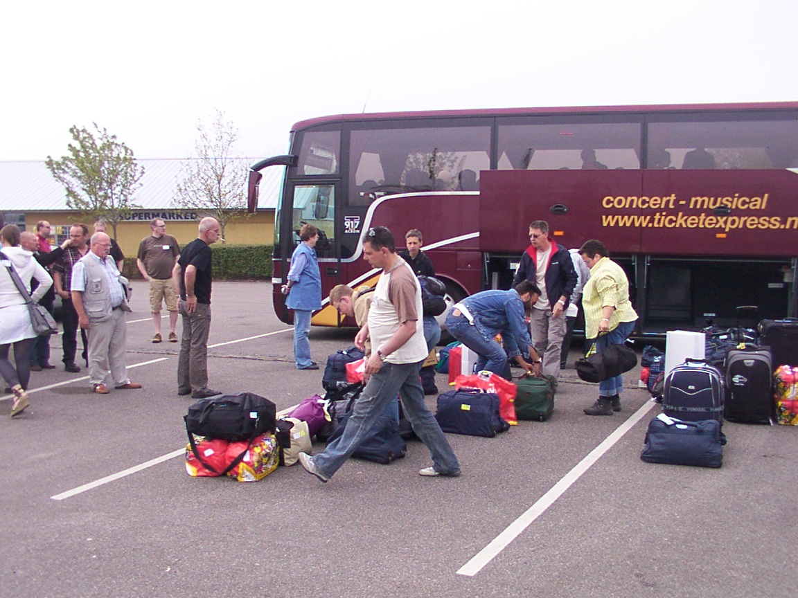 085_going_home.jpg