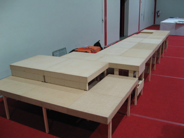004_tables_are_ready.jpg