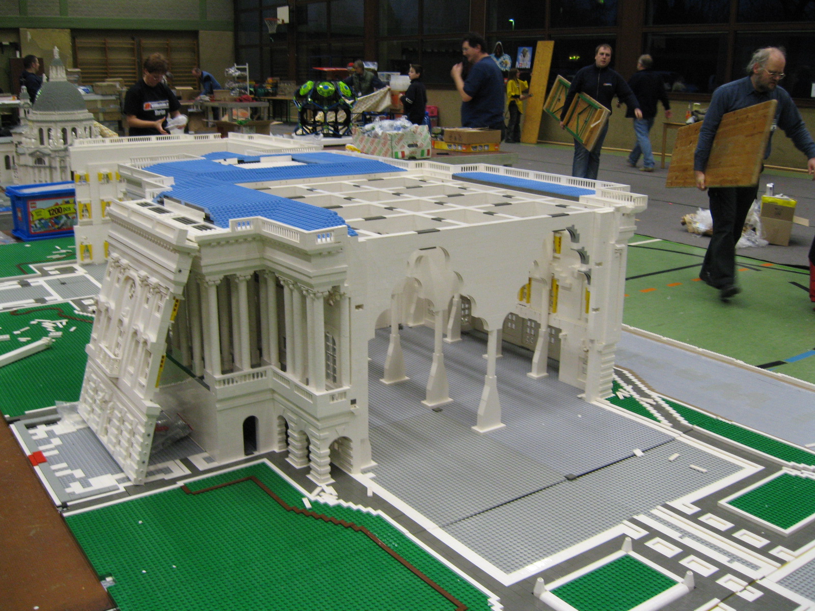 167_inside_white_house.jpg