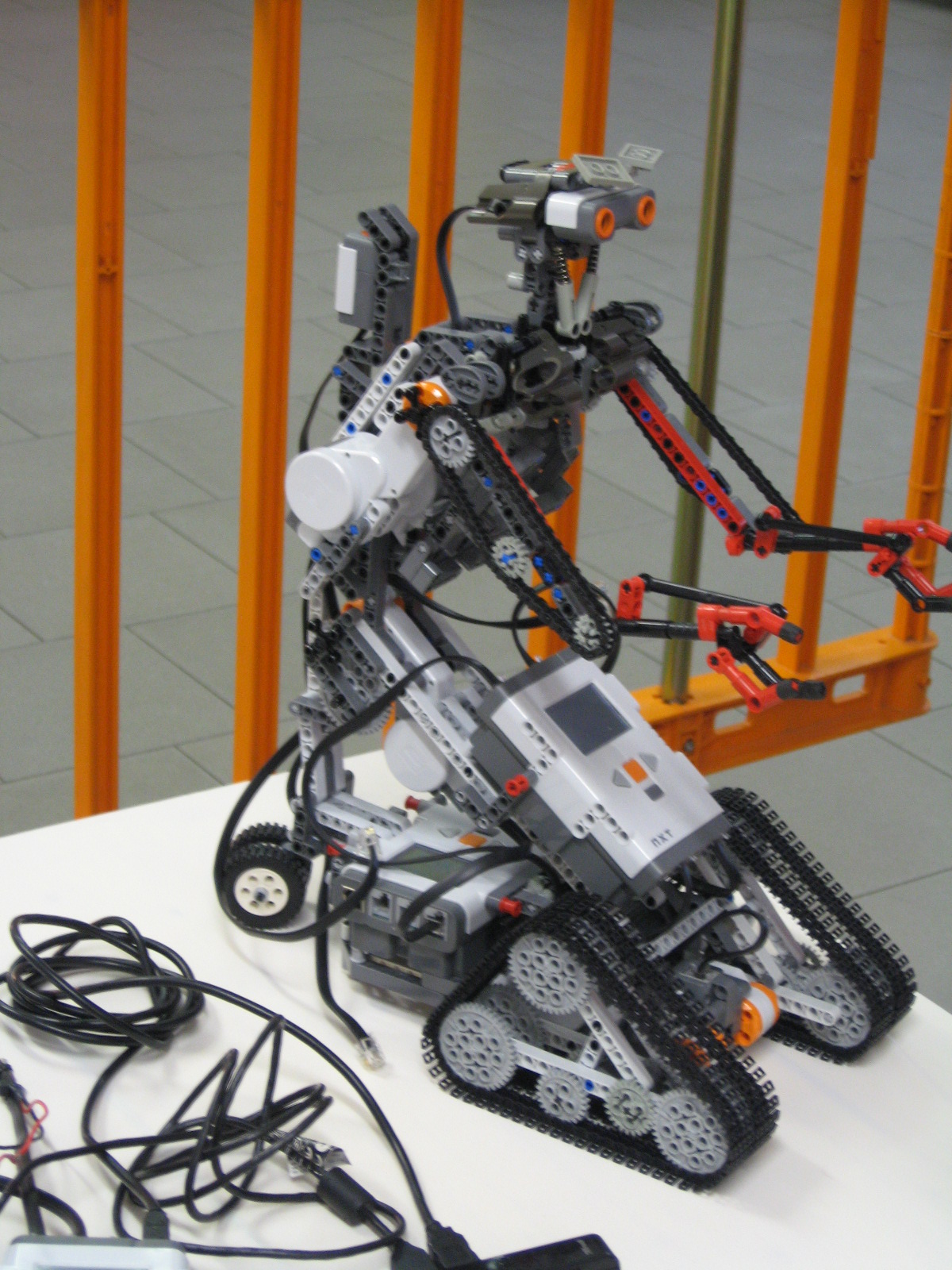 106_johnny_five.jpg