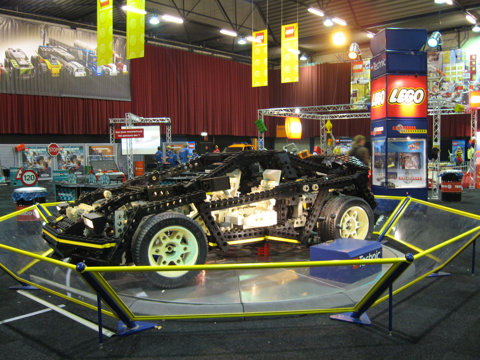 215.jpg