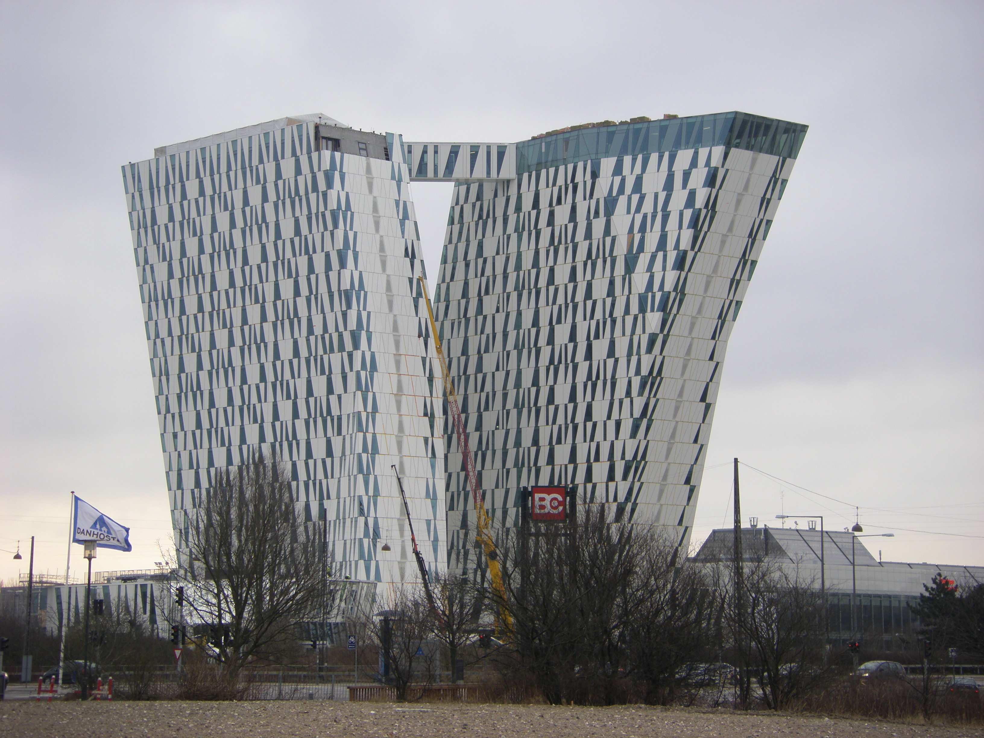 020-real-hotel.jpg