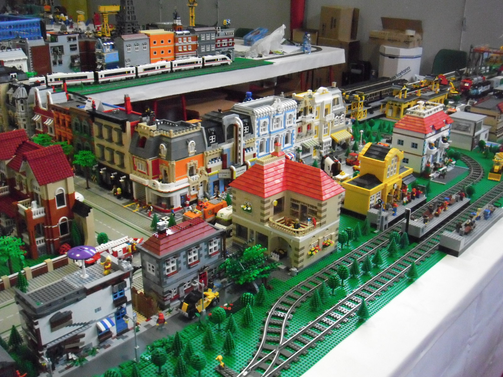 088-silvias_place.jpg