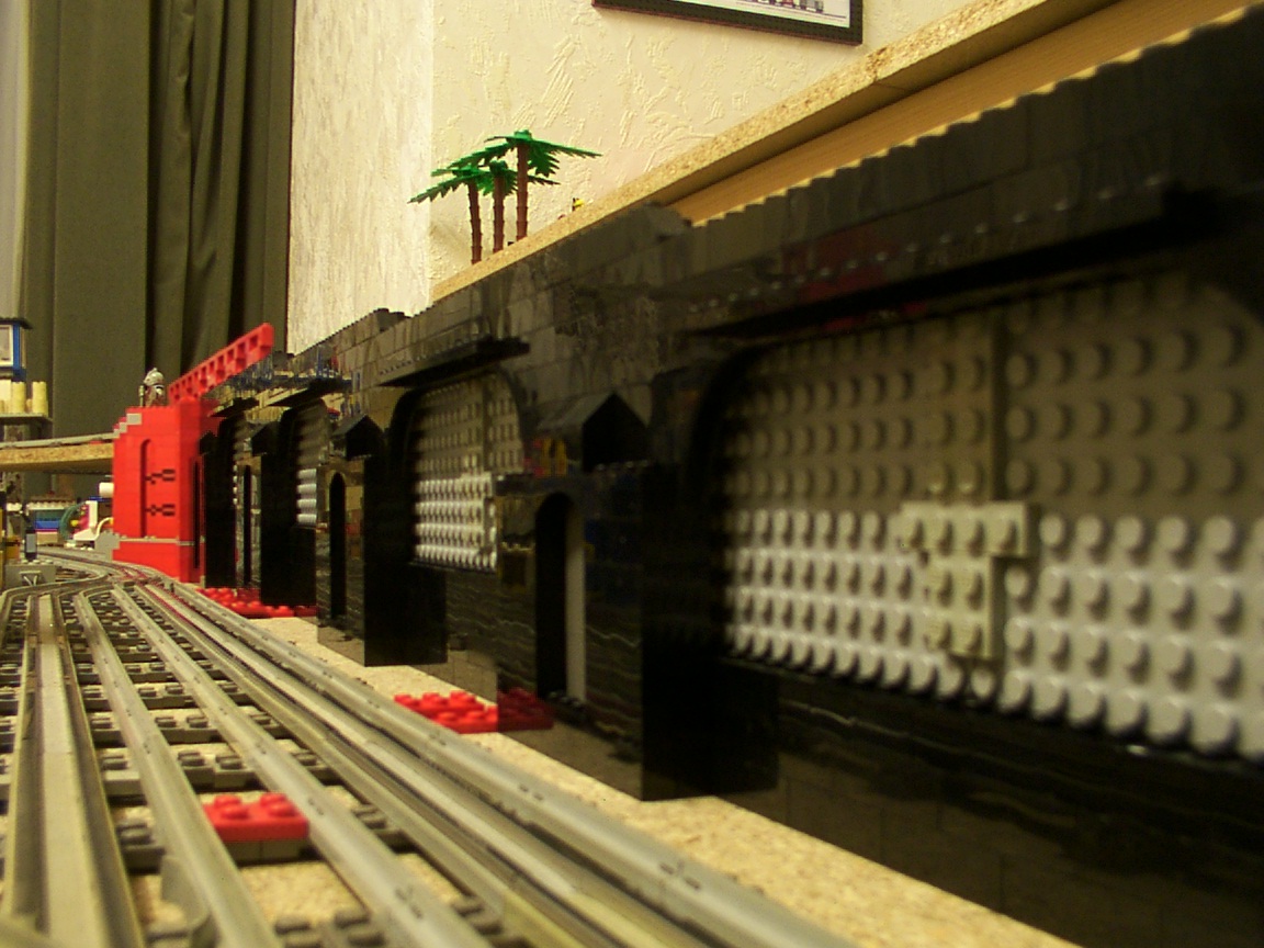 mountain_and_wall_in_progress_02.jpg
