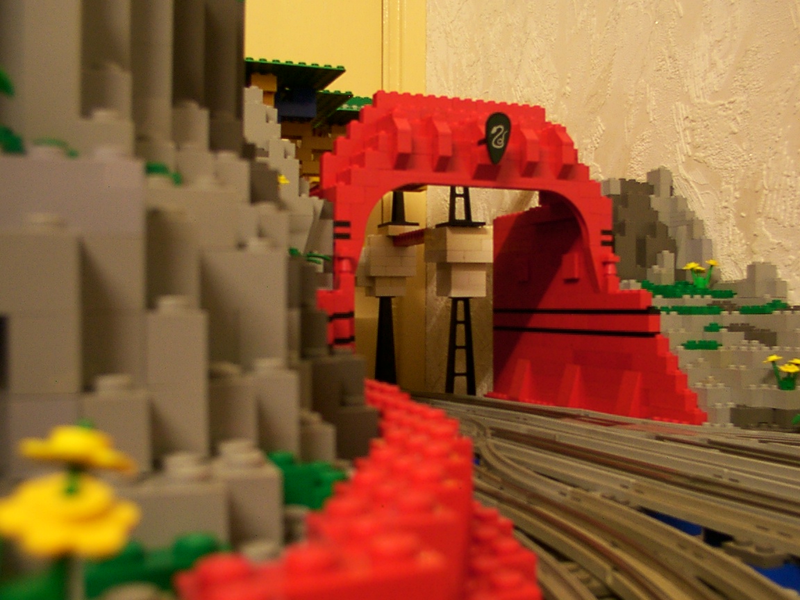 mountain_and_wall_in_progress_19.jpg